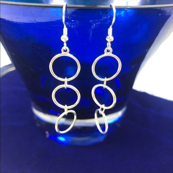 Silver Coated Circles Dangle Earrings - Picture 2 of 3